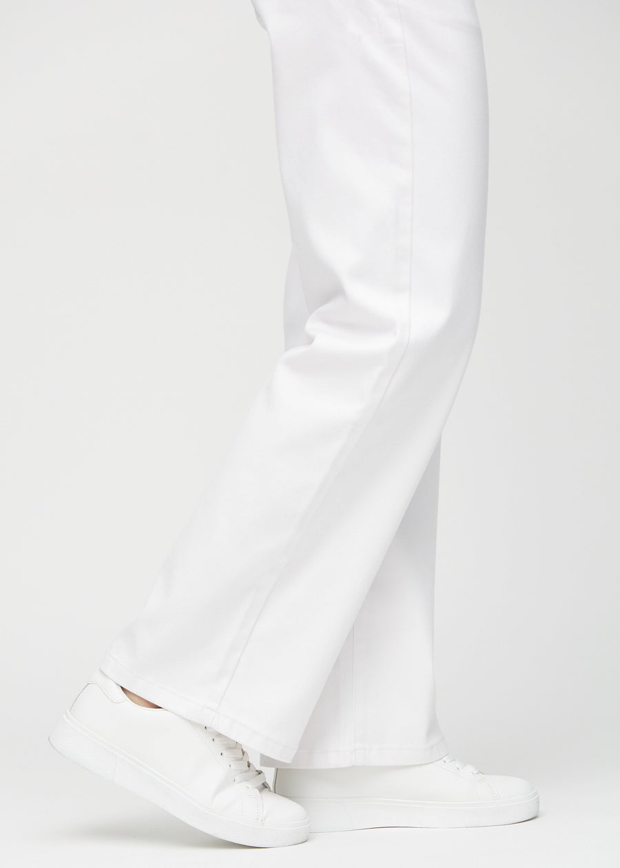 The ankles of a model, so you can see how loose the jeans fit.