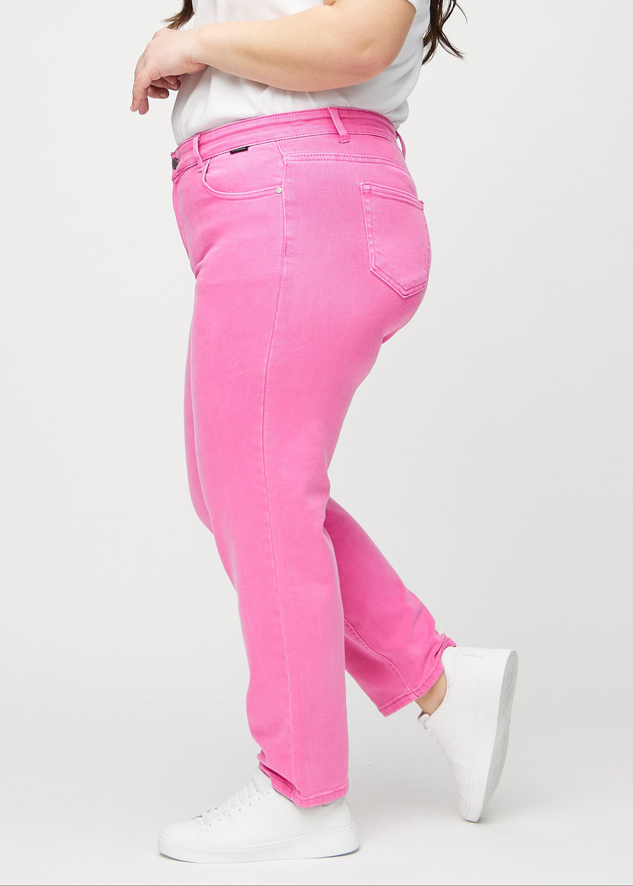 Regular jeans for women in light pink, color Flamingos. Side view on a plus-size model.