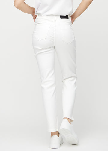 Regular jeans for women in white, color Marguerites. Back view on a model, showing the full fit.